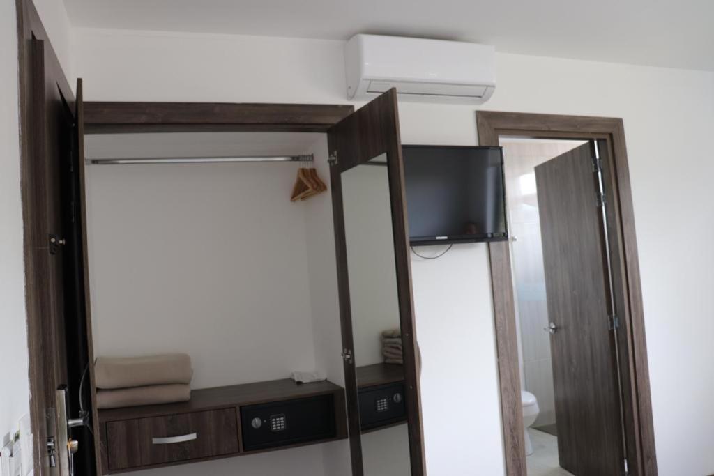 Hotel Santiago De Arma Rionegro Luaran gambar