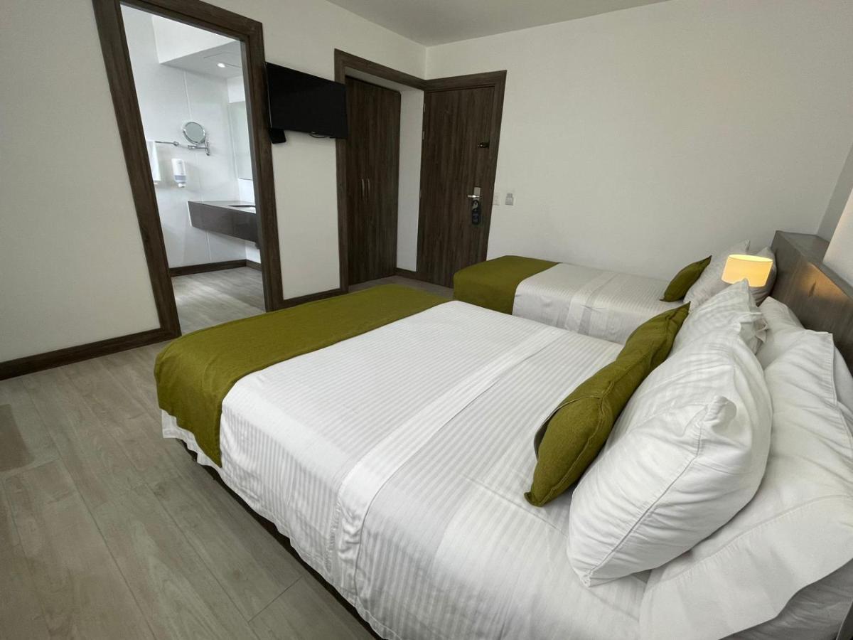 Hotel Santiago De Arma Rionegro Luaran gambar