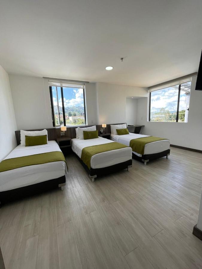 Hotel Santiago De Arma Rionegro Luaran gambar